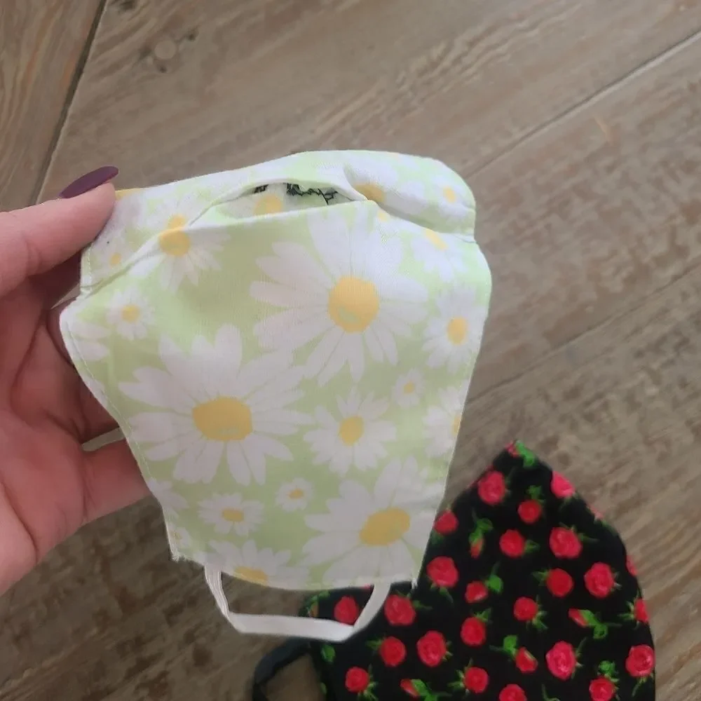2 NEW Women's Floral Mask